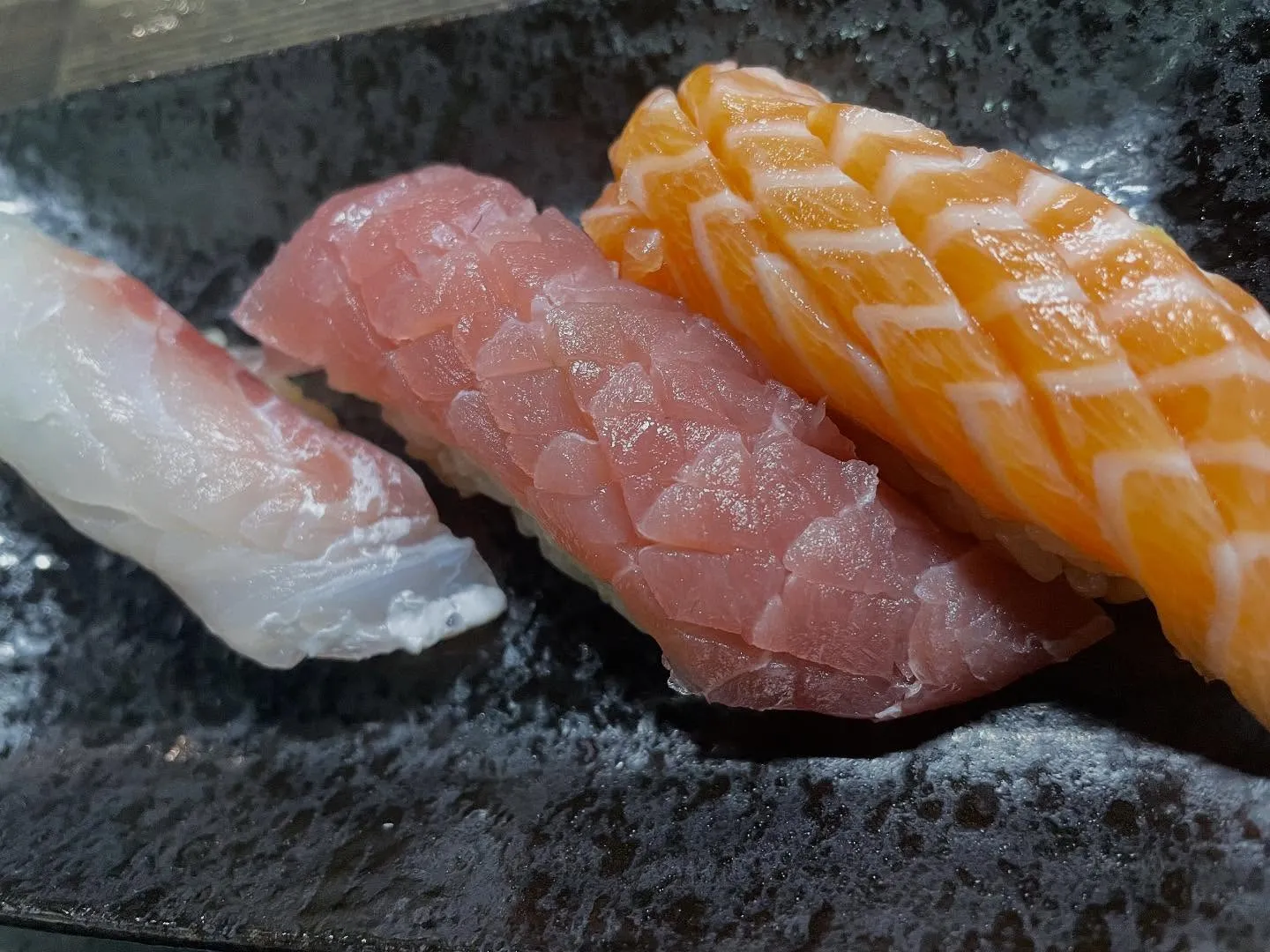 あなたの特別な夜を、居酒屋『くらま』で過ごしませんか？私たち...
